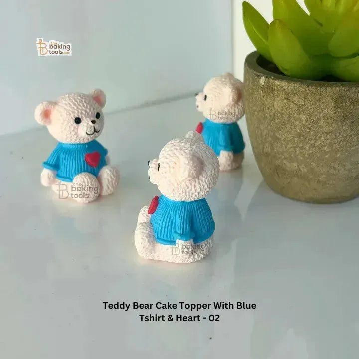 Teddy Bear Cake Topper With Blue T-shirt & Heart - 02 - thebakingtools.com