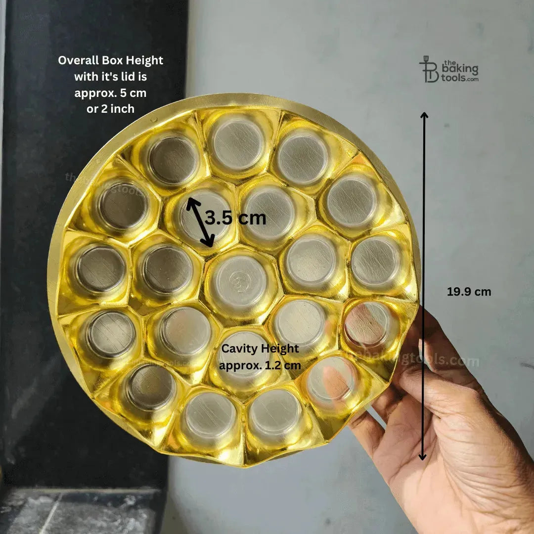21 Cavity Round Mithai Modak Laddoo Hamper Box With Golden Tray And Clear Transparent Lid (Pack Of 5) - thebakingtools.com