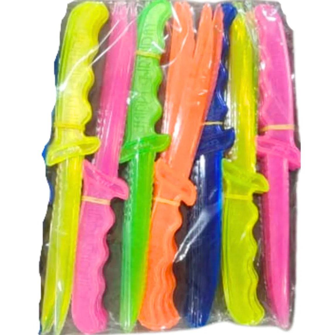 Cutting Knives Plastic (Pack OF 100) - thebakingtools.com