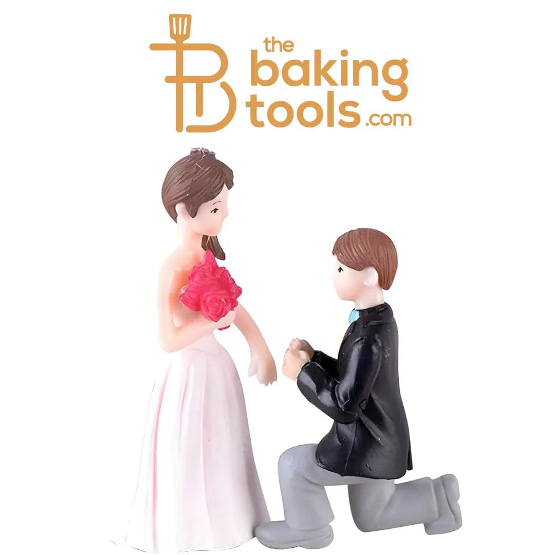 Miniature Couple Cake Topper -005 - thebakingtools.com