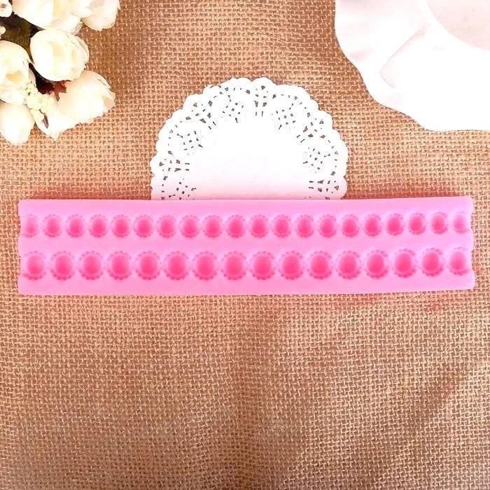 SILICONE FONDANT GUM PASTE MOULD - LACE 3 - thebakingtools.com