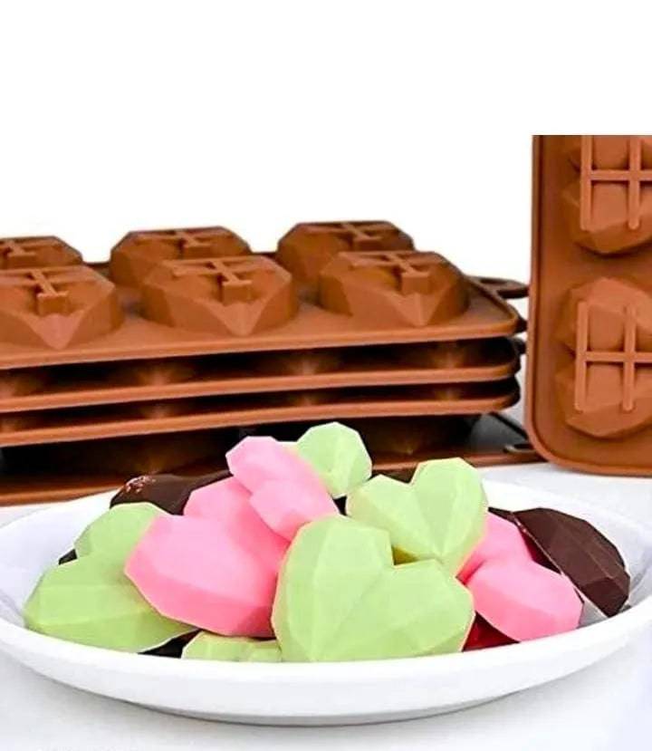 Small Mini Pinata Heart Silicon Chocolate Mould-15 Cavity - thebakingtools.com